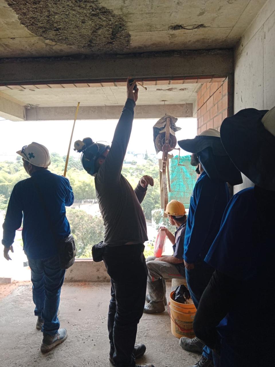 Ingeniería en sitio: revisión técnica en obra